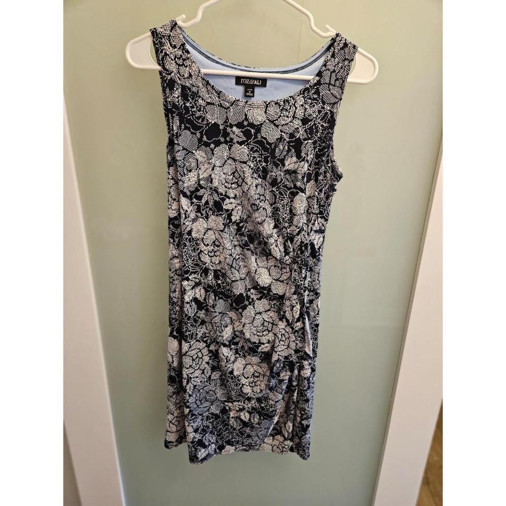 Roz and Ali dress size small petite